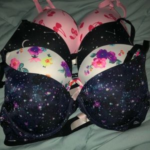 32D lot of 4 PINK